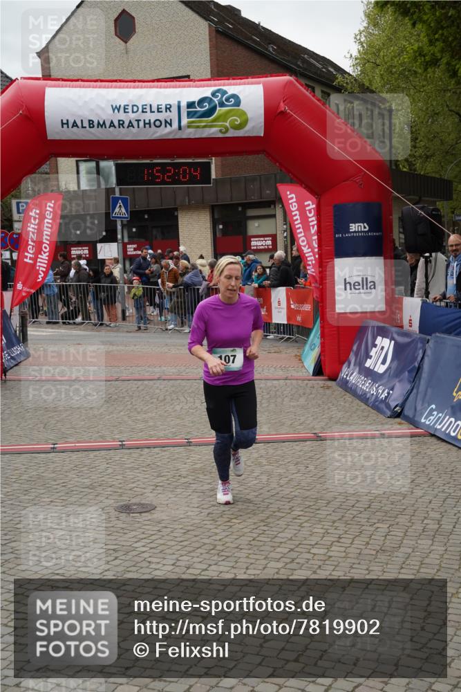04.05.2025 - 8. Wedeler Halbmarathon Felixshl http://msf.ph/oto/7819902 04.05.2025 11:52:02 Ziel 107 meine-sportfotos.de