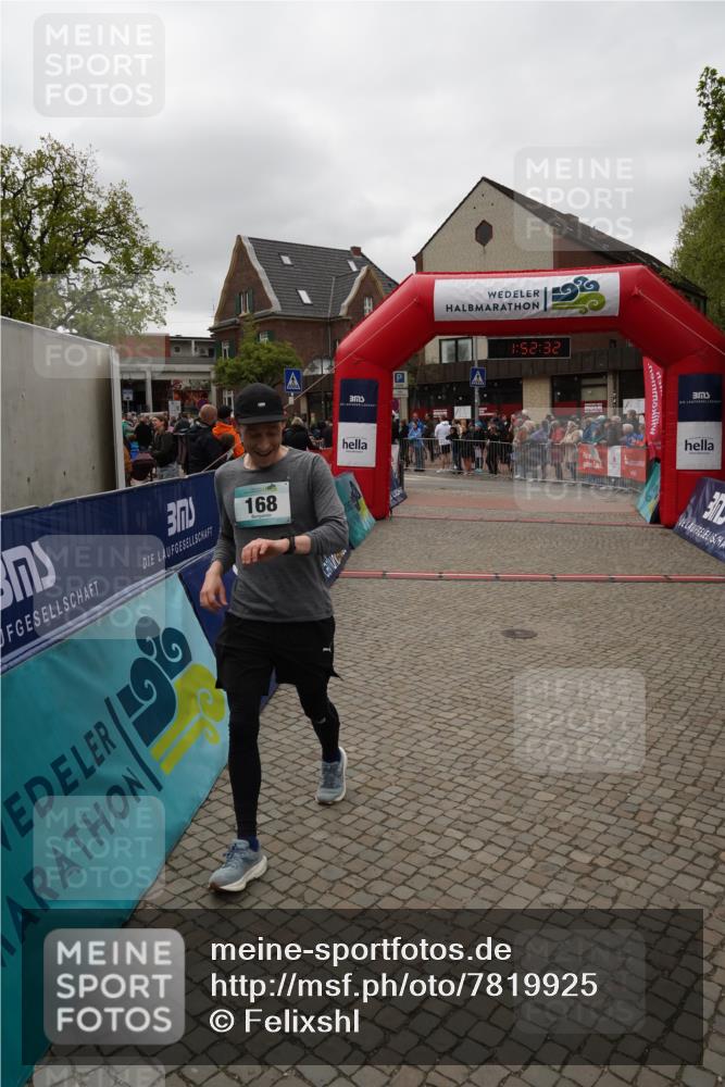 04.05.2025 - 8. Wedeler Halbmarathon Felixshl http://msf.ph/oto/7819925 04.05.2025 11:52:30 Ziel 123, 168, 852, 1166 meine-sportfotos.de
