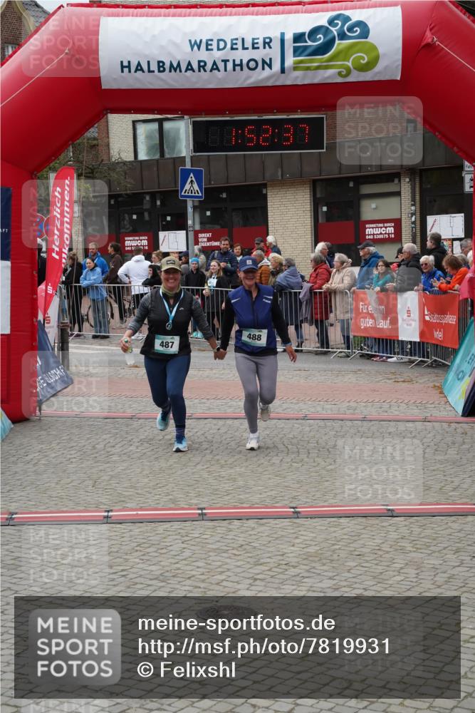 04.05.2025 - 8. Wedeler Halbmarathon Felixshl http://msf.ph/oto/7819931 04.05.2025 11:52:35 Ziel 488 meine-sportfotos.de
