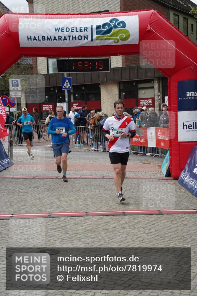 04.05.2025 - 8. Wedeler Halbmarathon Felixshl http://msf.ph/oto/7819974 04.05.2025 11:53:13 Ziel 50, 462, 722 meine-sportfotos.de