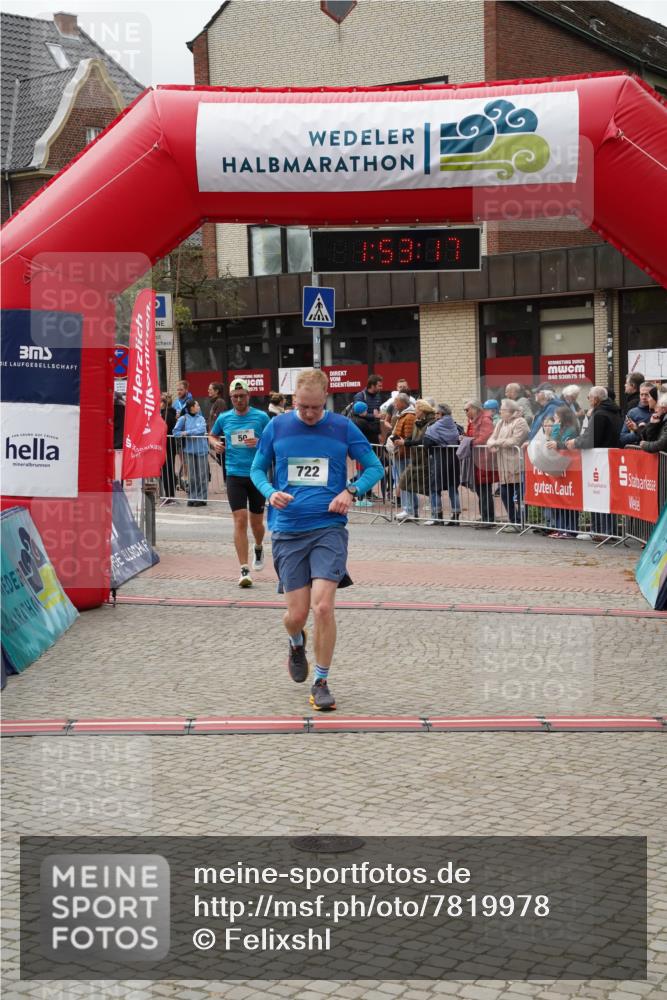 04.05.2025 - 8. Wedeler Halbmarathon Felixshl http://msf.ph/oto/7819978 04.05.2025 11:53:15 Ziel 50, 462, 722 meine-sportfotos.de