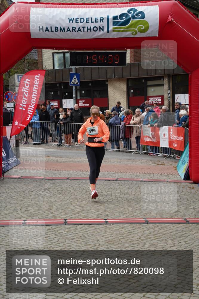 04.05.2025 - 8. Wedeler Halbmarathon Felixshl http://msf.ph/oto/7820098 04.05.2025 11:54:37 Ziel 371, 559 meine-sportfotos.de