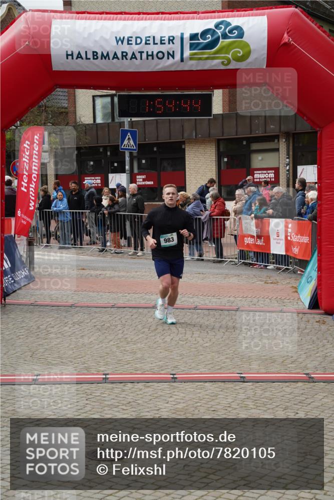04.05.2025 - 8. Wedeler Halbmarathon Felixshl http://msf.ph/oto/7820105 04.05.2025 11:54:42 Ziel 559 meine-sportfotos.de