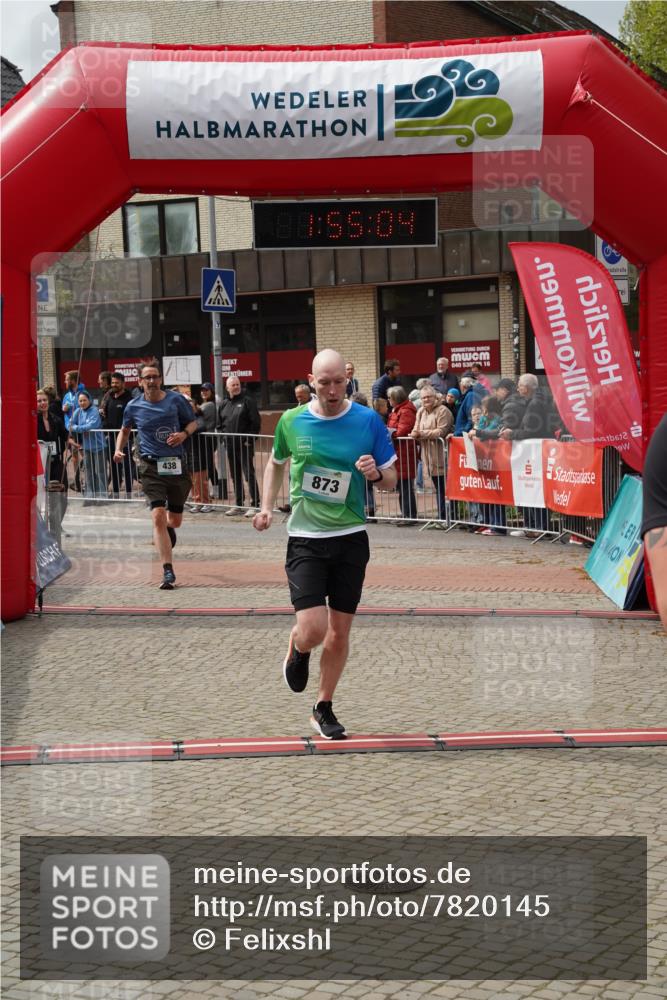 04.05.2025 - 8. Wedeler Halbmarathon Felixshl http://msf.ph/oto/7820145 04.05.2025 11:55:02 Ziel 240, 381, 429, 438, 873 meine-sportfotos.de