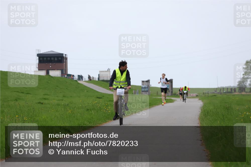 04.05.2025 - 8. Wedeler Halbmarathon Yannick Fuchs http://msf.ph/oto/7820233 04.05.2025 11:07:34 Laufen 10 meine-sportfotos.de
