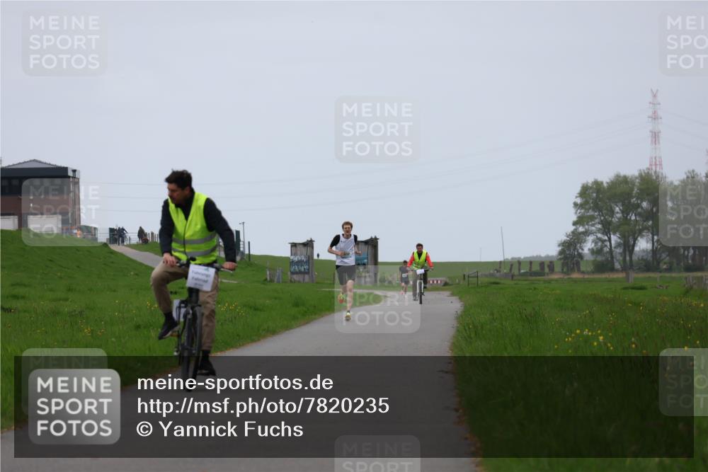 04.05.2025 - 8. Wedeler Halbmarathon Yannick Fuchs http://msf.ph/oto/7820235 04.05.2025 11:07:36 Laufen  meine-sportfotos.de