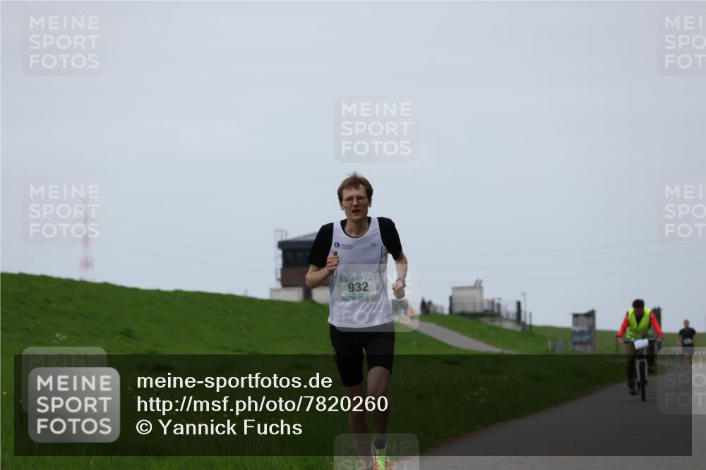 04.05.2025 - 8. Wedeler Halbmarathon Yannick Fuchs http://msf.ph/oto/7820260 04.05.2025 11:07:49 Laufen 115, 932 meine-sportfotos.de