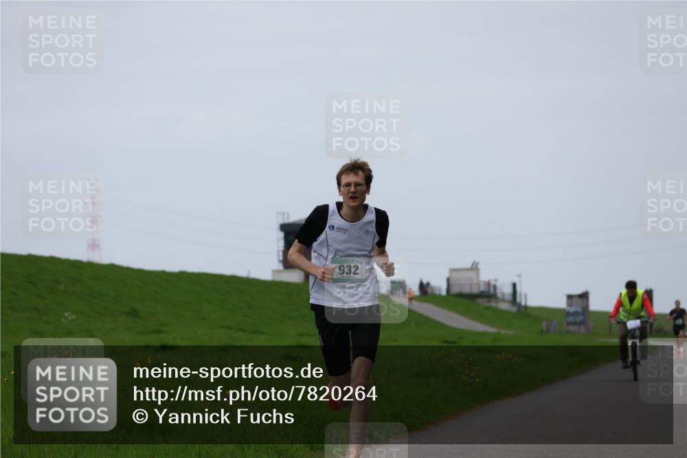 04.05.2025 - 8. Wedeler Halbmarathon Yannick Fuchs http://msf.ph/oto/7820264 04.05.2025 11:07:49 Laufen 115, 932 meine-sportfotos.de