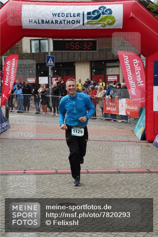 04.05.2025 - 8. Wedeler Halbmarathon Felixshl http://msf.ph/oto/7820293 04.05.2025 11:56:30 Ziel 1129 meine-sportfotos.de