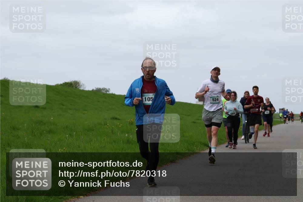 04.05.2025 - 8. Wedeler Halbmarathon Yannick Fuchs http://msf.ph/oto/7820318 04.05.2025 11:27:29 Laufen  meine-sportfotos.de