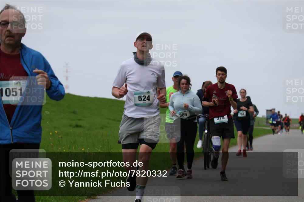 04.05.2025 - 8. Wedeler Halbmarathon Yannick Fuchs http://msf.ph/oto/7820332 04.05.2025 11:27:30 Laufen  meine-sportfotos.de