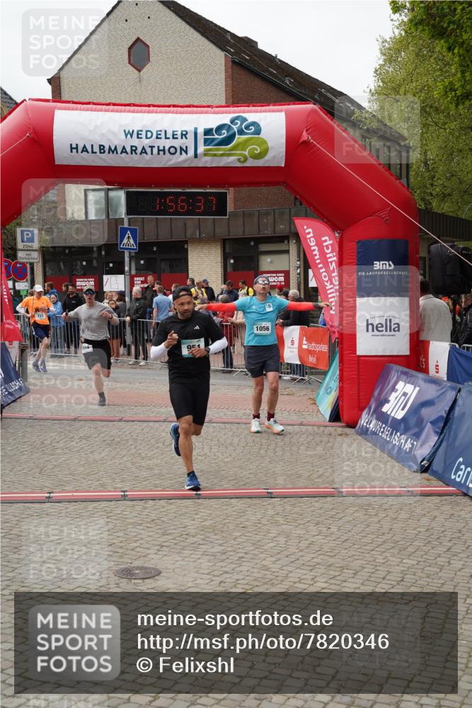 04.05.2025 - 8. Wedeler Halbmarathon Felixshl http://msf.ph/oto/7820346 04.05.2025 11:56:35 Ziel 723, 951, 994, 1056, 1129 meine-sportfotos.de