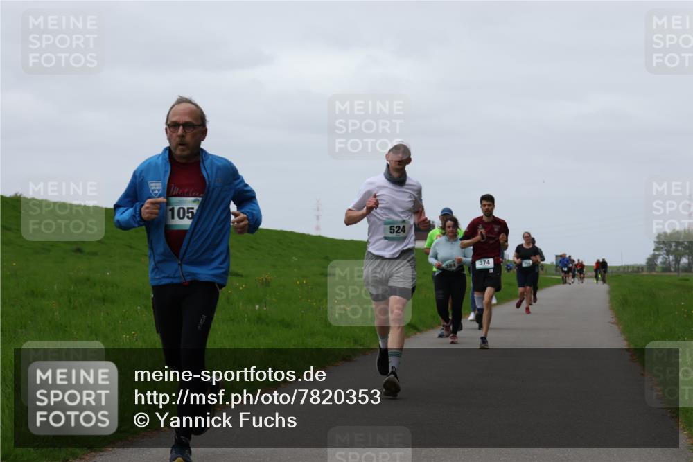 04.05.2025 - 8. Wedeler Halbmarathon Yannick Fuchs http://msf.ph/oto/7820353 04.05.2025 11:27:31 Laufen  meine-sportfotos.de