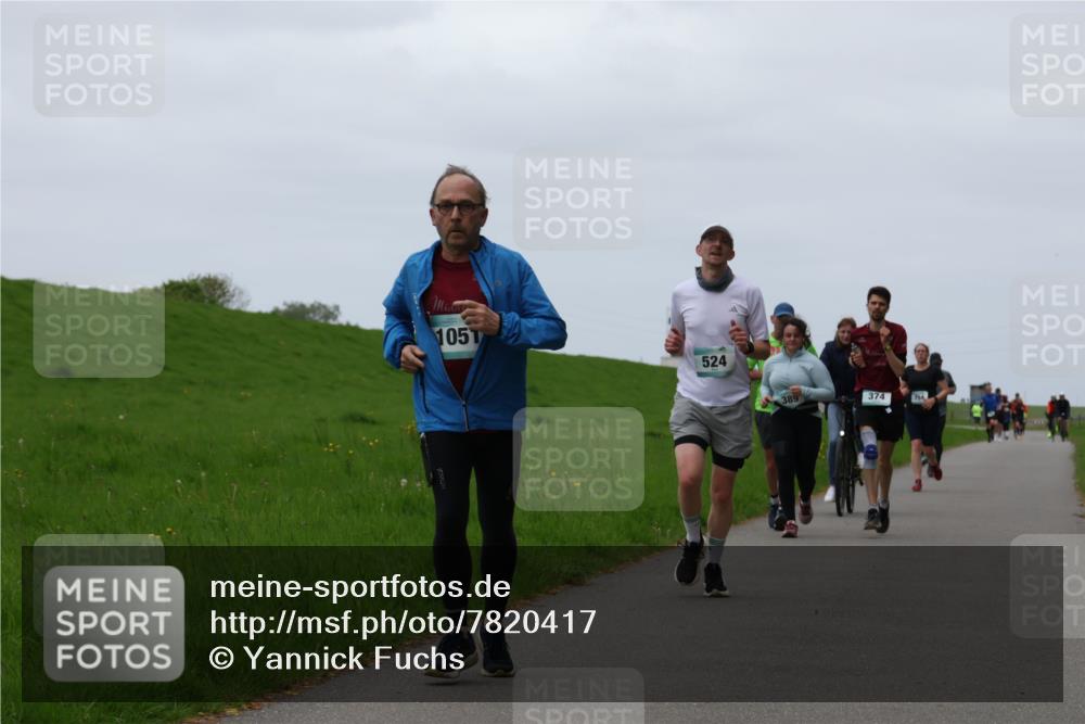 04.05.2025 - 8. Wedeler Halbmarathon Yannick Fuchs http://msf.ph/oto/7820417 04.05.2025 11:27:29 Laufen 1051, 524, 389, 374 meine-sportfotos.de