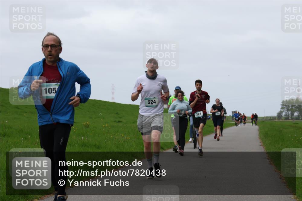04.05.2025 - 8. Wedeler Halbmarathon Yannick Fuchs http://msf.ph/oto/7820438 04.05.2025 11:27:30 Laufen 105, 524, 389, 374 meine-sportfotos.de