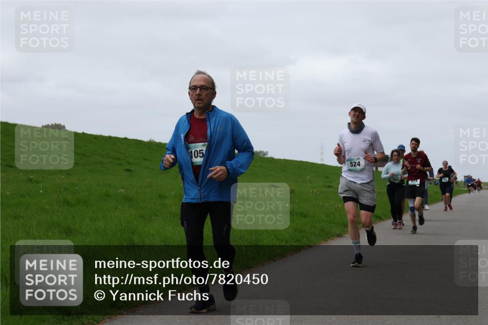 04.05.2025 - 8. Wedeler Halbmarathon Yannick Fuchs http://msf.ph/oto/7820450 04.05.2025 11:27:31 Laufen 105, 524, 389, 574 meine-sportfotos.de
