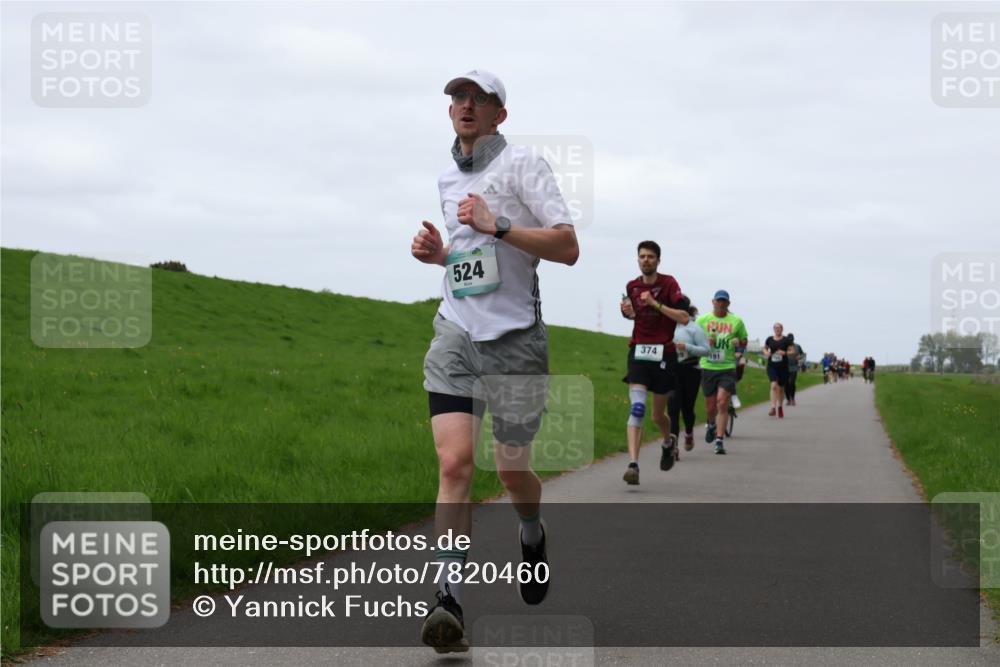 04.05.2025 - 8. Wedeler Halbmarathon Yannick Fuchs http://msf.ph/oto/7820460 04.05.2025 11:27:33 Laufen 524, 374, 191 meine-sportfotos.de