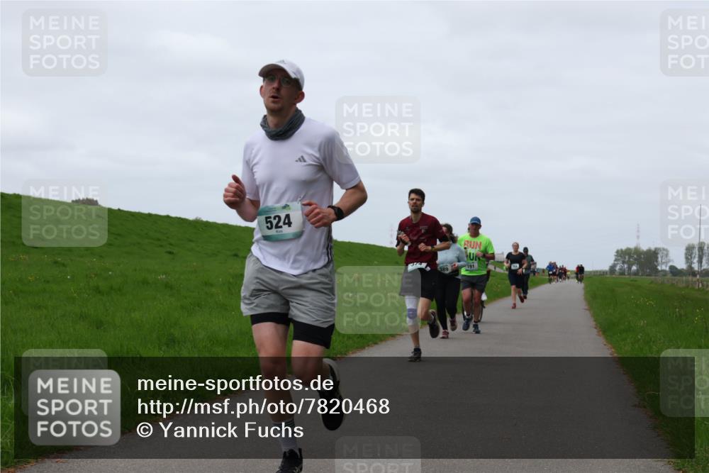 04.05.2025 - 8. Wedeler Halbmarathon Yannick Fuchs http://msf.ph/oto/7820468 04.05.2025 11:27:33 Laufen 524, 389, 191 meine-sportfotos.de