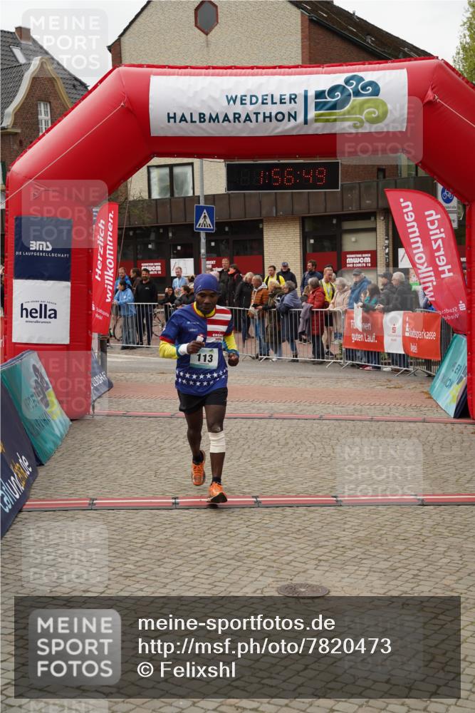 04.05.2025 - 8. Wedeler Halbmarathon Felixshl http://msf.ph/oto/7820473 04.05.2025 11:56:47 Ziel 113 meine-sportfotos.de