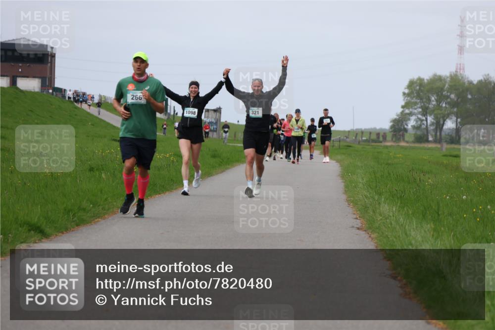 04.05.2025 - 8. Wedeler Halbmarathon Yannick Fuchs http://msf.ph/oto/7820480 04.05.2025 11:50:51 Laufen 266, 321, 14 meine-sportfotos.de