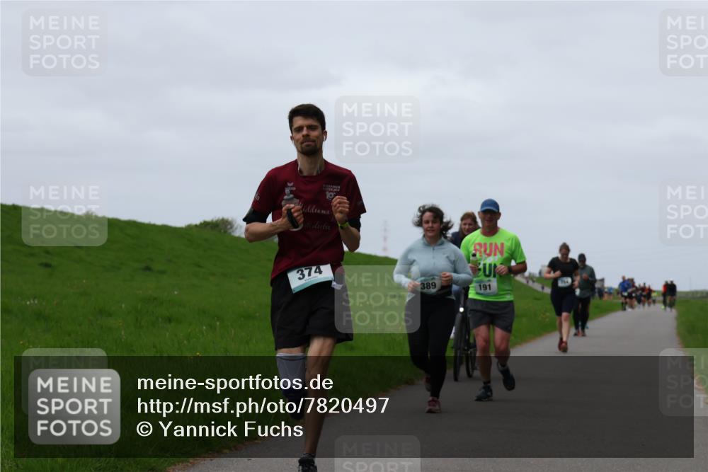 04.05.2025 - 8. Wedeler Halbmarathon Yannick Fuchs http://msf.ph/oto/7820497 04.05.2025 11:27:34 Laufen 10, 374, 389, 191 meine-sportfotos.de