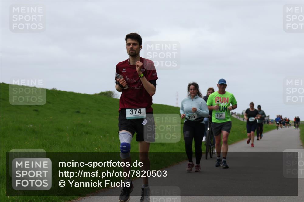 04.05.2025 - 8. Wedeler Halbmarathon Yannick Fuchs http://msf.ph/oto/7820503 04.05.2025 11:27:34 Laufen 374, 880, 389, 191 meine-sportfotos.de