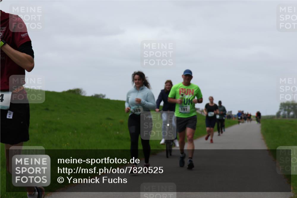 04.05.2025 - 8. Wedeler Halbmarathon Yannick Fuchs http://msf.ph/oto/7820525 04.05.2025 11:27:35 Laufen 1, 80, 389, 191 meine-sportfotos.de