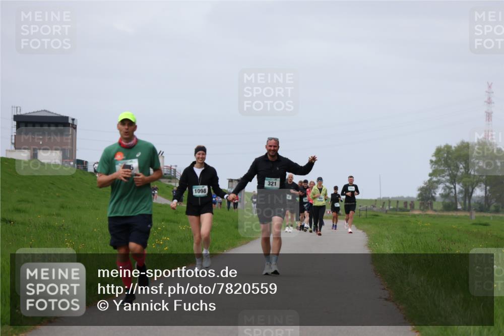 04.05.2025 - 8. Wedeler Halbmarathon Yannick Fuchs http://msf.ph/oto/7820559 04.05.2025 11:50:52 Laufen 321, 1098, 14 meine-sportfotos.de
