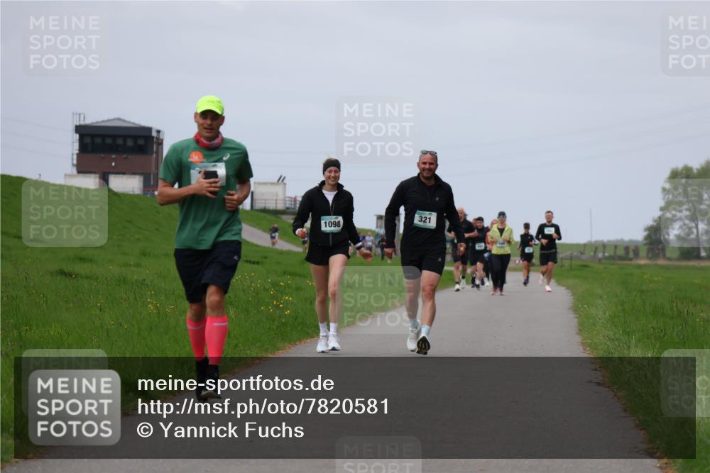 04.05.2025 - 8. Wedeler Halbmarathon Yannick Fuchs http://msf.ph/oto/7820581 04.05.2025 11:50:53 Laufen 1098, 321 meine-sportfotos.de