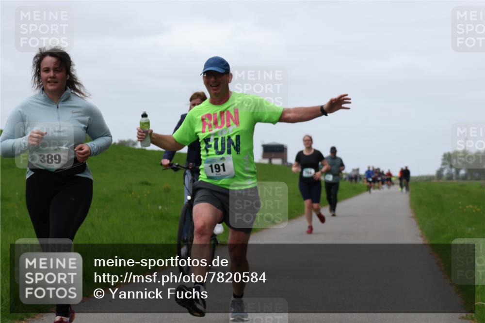 04.05.2025 - 8. Wedeler Halbmarathon Yannick Fuchs http://msf.ph/oto/7820584 04.05.2025 11:27:37 Laufen 389, 191 meine-sportfotos.de