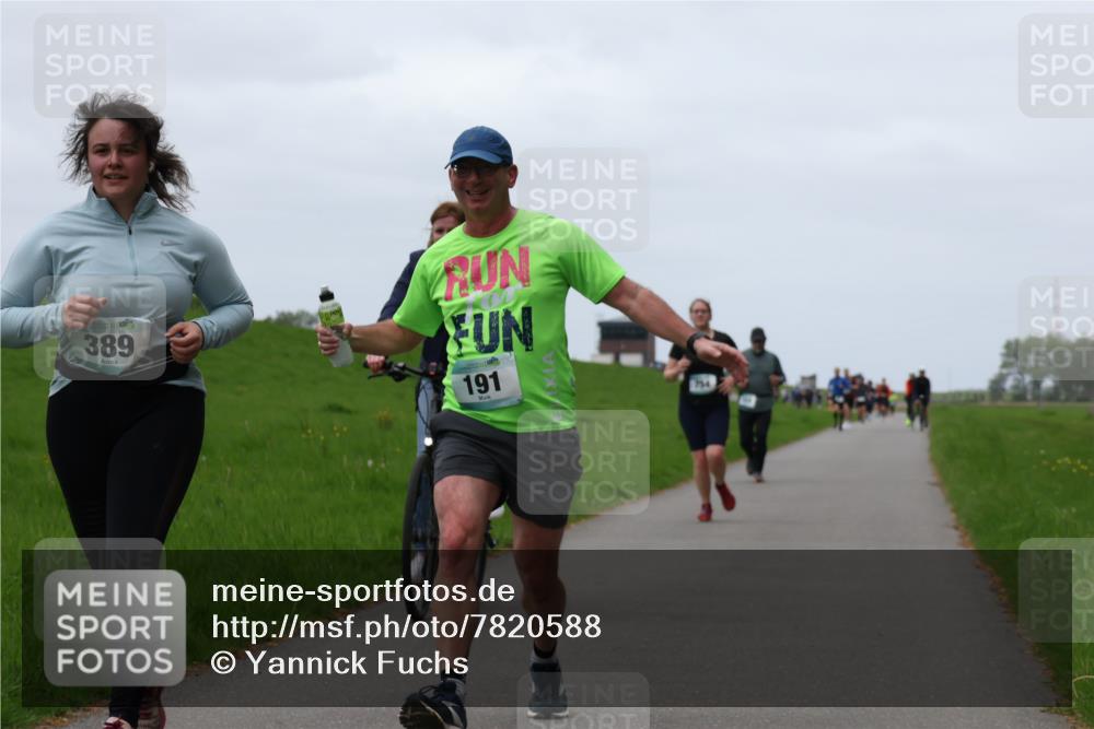04.05.2025 - 8. Wedeler Halbmarathon Yannick Fuchs http://msf.ph/oto/7820588 04.05.2025 11:27:37 Laufen 389, 191, 754 meine-sportfotos.de