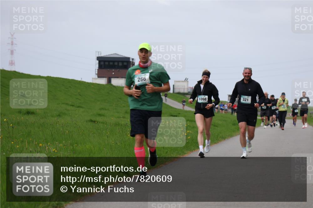 04.05.2025 - 8. Wedeler Halbmarathon Yannick Fuchs http://msf.ph/oto/7820609 04.05.2025 11:50:54 Laufen 266, 1098, 321 meine-sportfotos.de