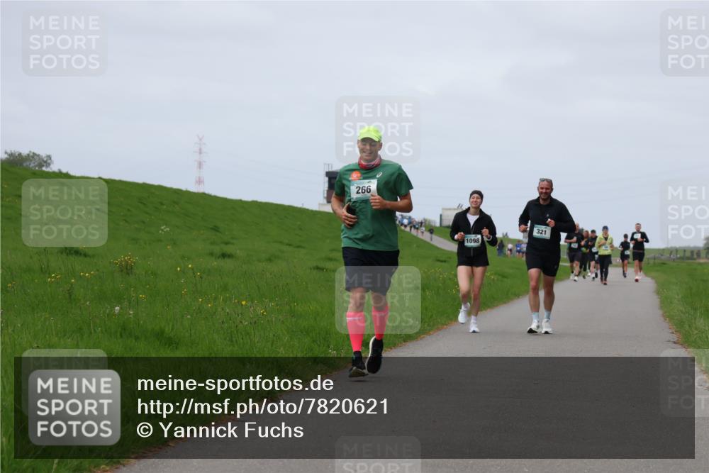 04.05.2025 - 8. Wedeler Halbmarathon Yannick Fuchs http://msf.ph/oto/7820621 04.05.2025 11:50:55 Laufen 266, 1098, 321 meine-sportfotos.de