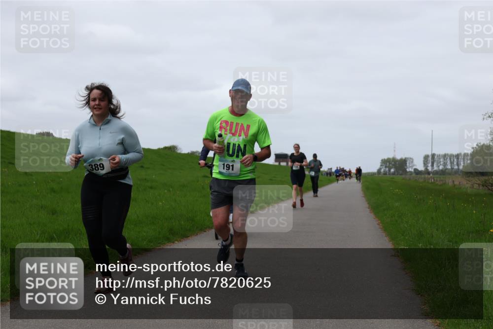 04.05.2025 - 8. Wedeler Halbmarathon Yannick Fuchs http://msf.ph/oto/7820625 04.05.2025 11:27:37 Laufen 389, 191 meine-sportfotos.de