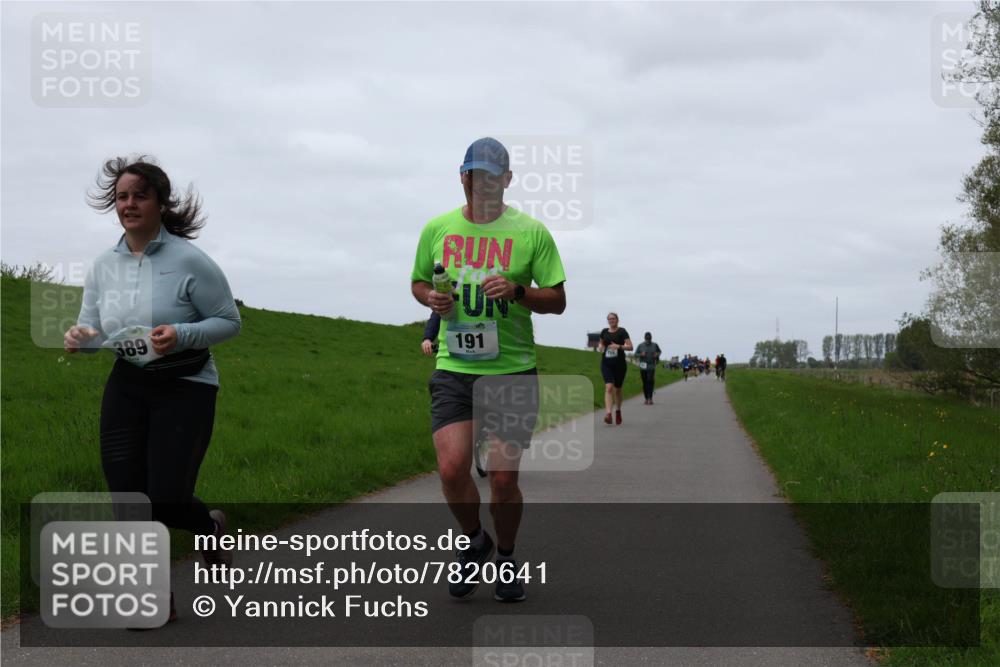 04.05.2025 - 8. Wedeler Halbmarathon Yannick Fuchs http://msf.ph/oto/7820641 04.05.2025 11:27:38 Laufen 389, 191 meine-sportfotos.de