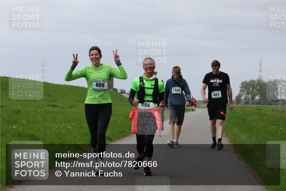04.05.2025 - 8. Wedeler Halbmarathon Yannick Fuchs http://msf.ph/oto/7820666 04.05.2025 12:04:56 Laufen 688, 686, 1005, 683 meine-sportfotos.de