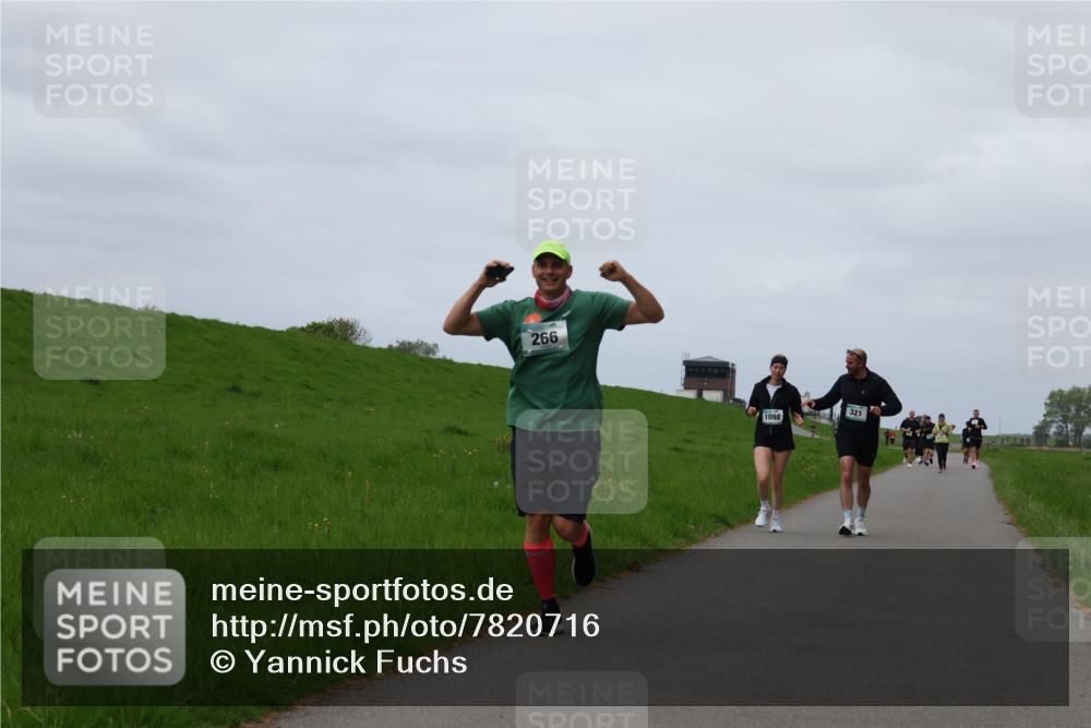 04.05.2025 - 8. Wedeler Halbmarathon Yannick Fuchs http://msf.ph/oto/7820716 04.05.2025 11:50:58 Laufen 266, 1098, 321 meine-sportfotos.de