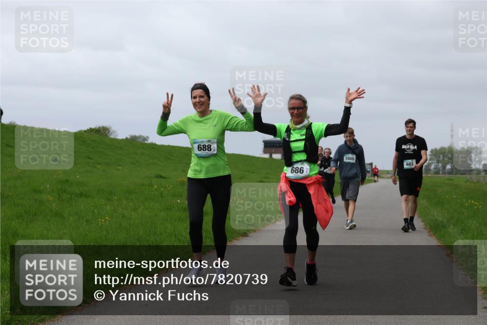 04.05.2025 - 8. Wedeler Halbmarathon Yannick Fuchs http://msf.ph/oto/7820739 04.05.2025 12:04:58 Laufen 688, 686, 1005, 683 meine-sportfotos.de