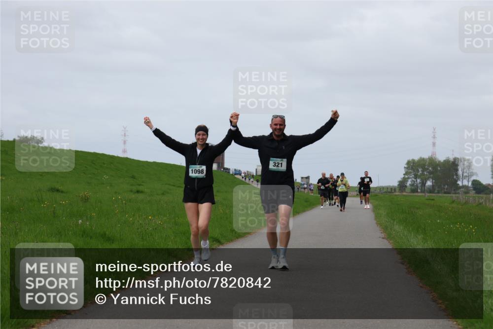 04.05.2025 - 8. Wedeler Halbmarathon Yannick Fuchs http://msf.ph/oto/7820842 04.05.2025 11:51:00 Laufen 1098, 321 meine-sportfotos.de