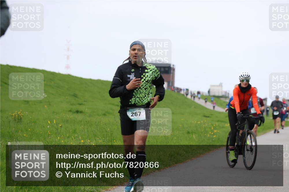 04.05.2025 - 8. Wedeler Halbmarathon Yannick Fuchs http://msf.ph/oto/7820866 04.05.2025 11:27:48 Laufen 267 meine-sportfotos.de