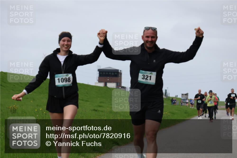 04.05.2025 - 8. Wedeler Halbmarathon Yannick Fuchs http://msf.ph/oto/7820916 04.05.2025 11:51:02 Laufen 321, 1098 meine-sportfotos.de