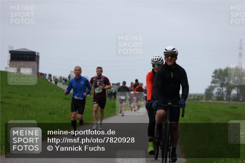 04.05.2025 - 8. Wedeler Halbmarathon Yannick Fuchs http://msf.ph/oto/7820928 04.05.2025 11:27:50 Laufen  meine-sportfotos.de