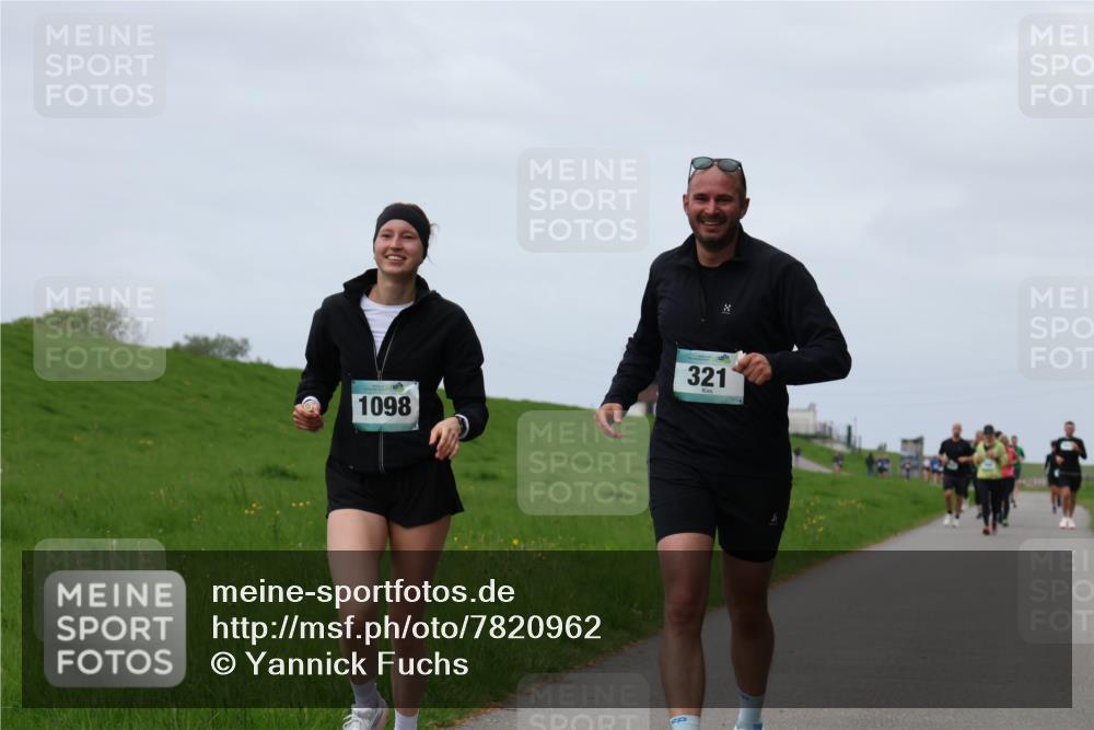 04.05.2025 - 8. Wedeler Halbmarathon Yannick Fuchs http://msf.ph/oto/7820962 04.05.2025 11:51:03 Laufen 1098, 321 meine-sportfotos.de