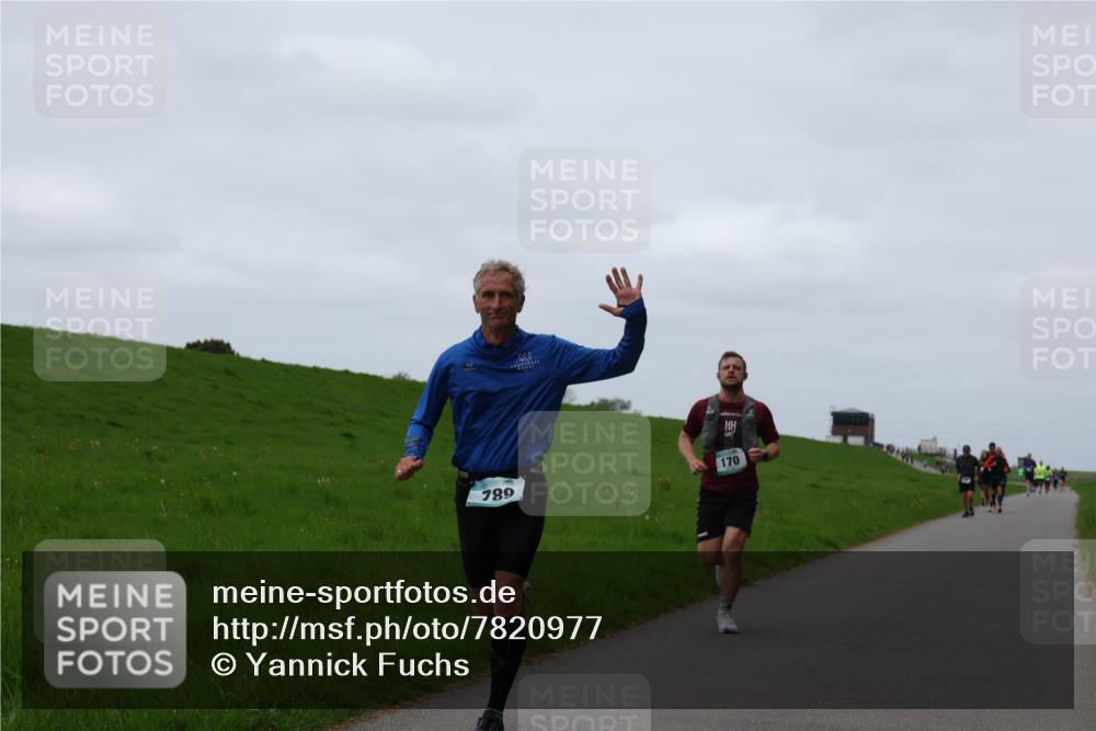 04.05.2025 - 8. Wedeler Halbmarathon Yannick Fuchs http://msf.ph/oto/7820977 04.05.2025 11:27:58 Laufen 170, 789 meine-sportfotos.de