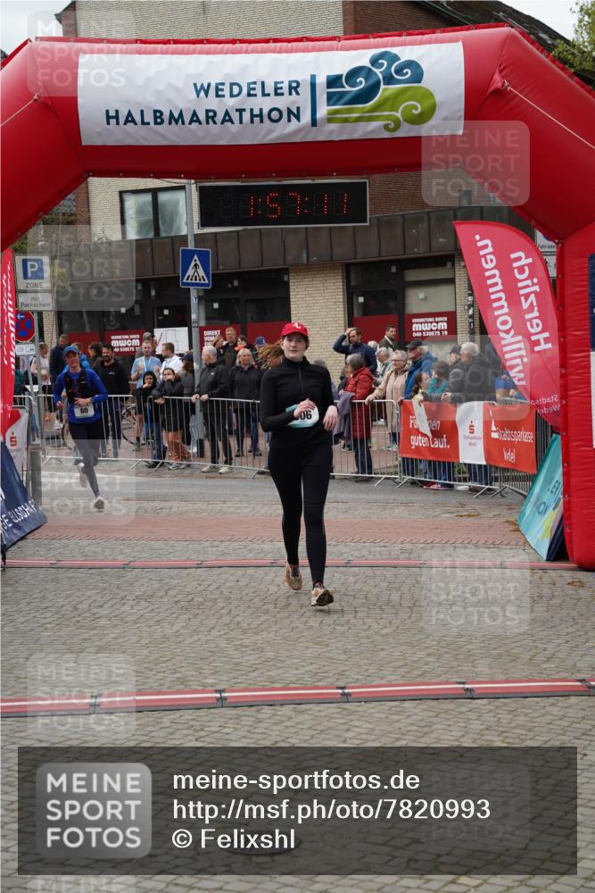 04.05.2025 - 8. Wedeler Halbmarathon Felixshl http://msf.ph/oto/7820993 04.05.2025 11:57:09 Ziel 11, 80, 306 meine-sportfotos.de