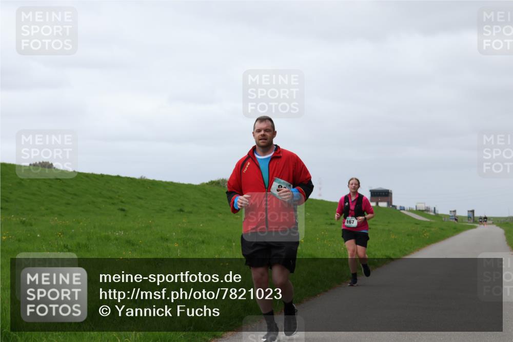 04.05.2025 - 8. Wedeler Halbmarathon Yannick Fuchs http://msf.ph/oto/7821023 04.05.2025 12:05:51 Laufen 167 meine-sportfotos.de