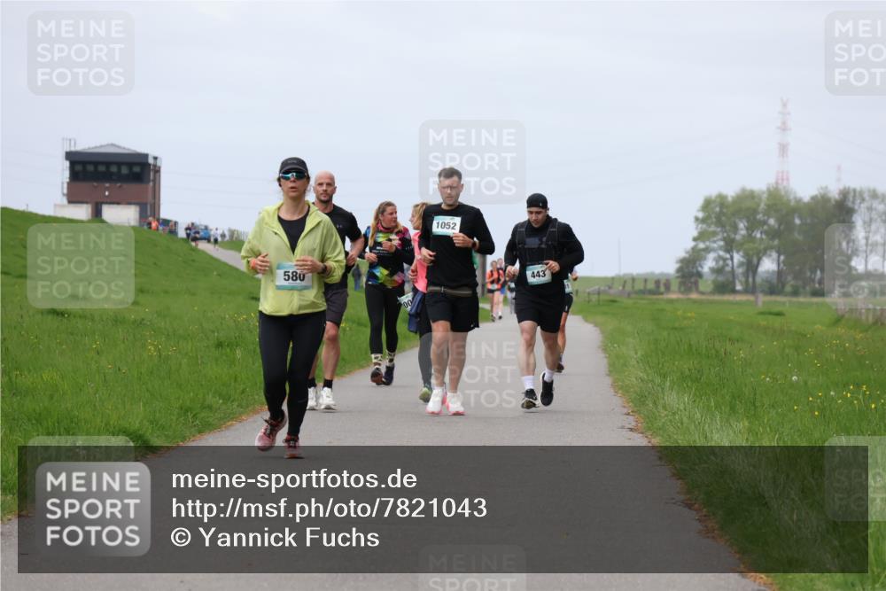 04.05.2025 - 8. Wedeler Halbmarathon Yannick Fuchs http://msf.ph/oto/7821043 04.05.2025 11:51:17 Laufen 580, 1052, 00, 443 meine-sportfotos.de