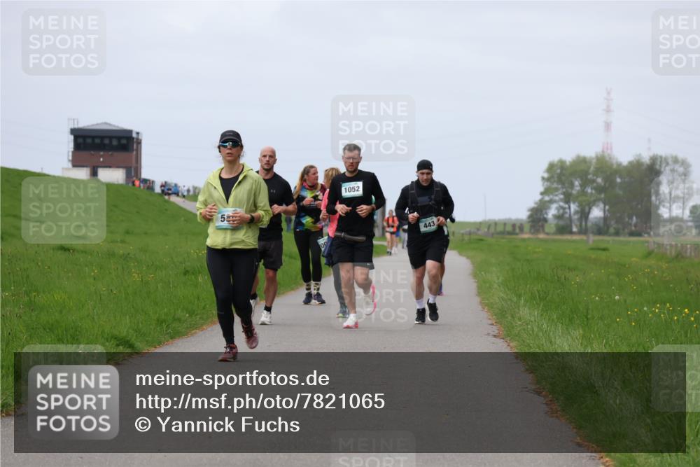 04.05.2025 - 8. Wedeler Halbmarathon Yannick Fuchs http://msf.ph/oto/7821065 04.05.2025 11:51:17 Laufen 58, 0, 1052, 443 meine-sportfotos.de