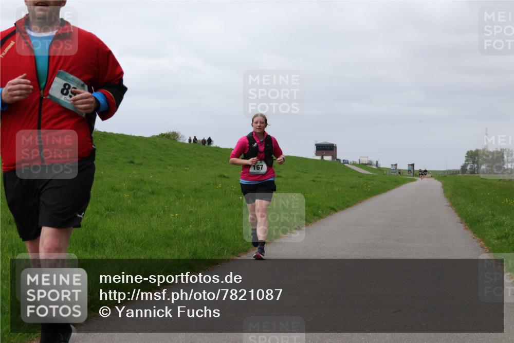 04.05.2025 - 8. Wedeler Halbmarathon Yannick Fuchs http://msf.ph/oto/7821087 04.05.2025 12:05:53 Laufen 89, 167 meine-sportfotos.de