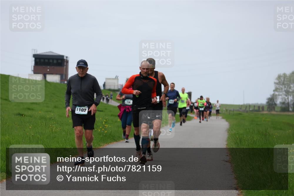 04.05.2025 - 8. Wedeler Halbmarathon Yannick Fuchs http://msf.ph/oto/7821159 04.05.2025 11:28:07 Laufen 1102, 14 meine-sportfotos.de